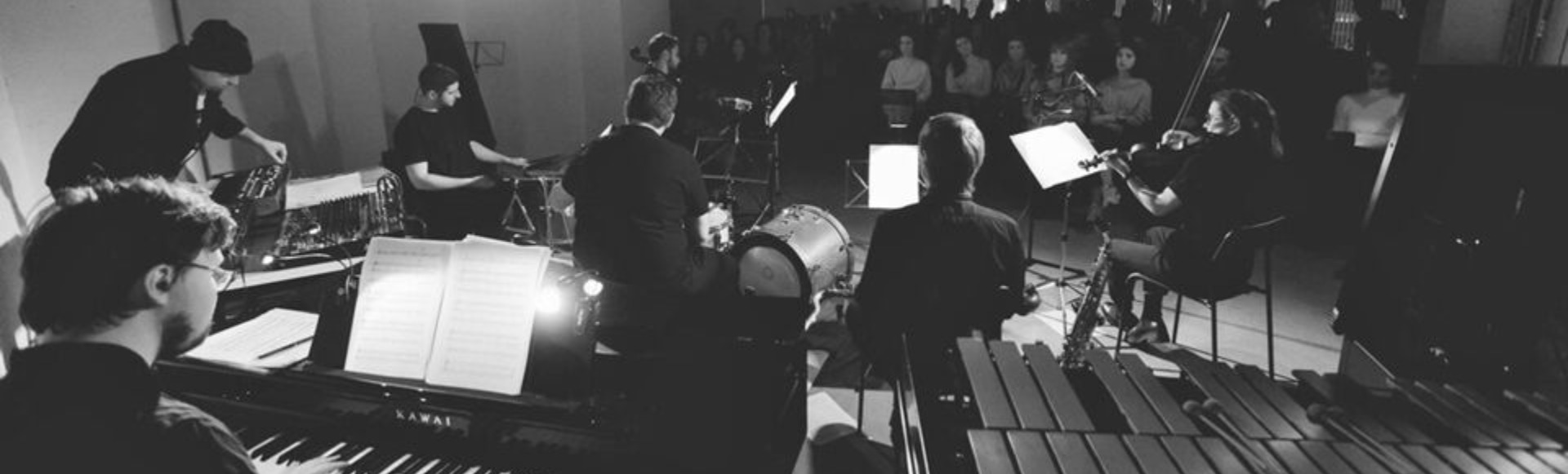 Билеты на концерт Simple Music Ensemble. Земфира Билеты на концерт Simple Music Ensemble. Земфира