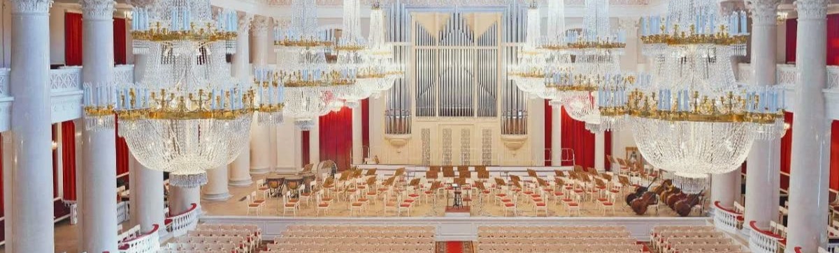 Концерт с участием Люки Дебарга перенесен на апрель 2022 года Концерт с участием Люки Дебарга перенесен на апрель 2022 года