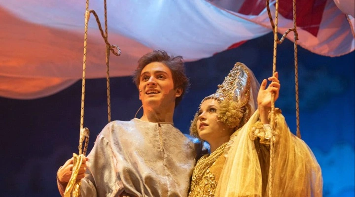 Летучий корабль