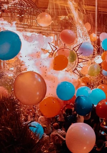 Вечеринка «Another Saturday»