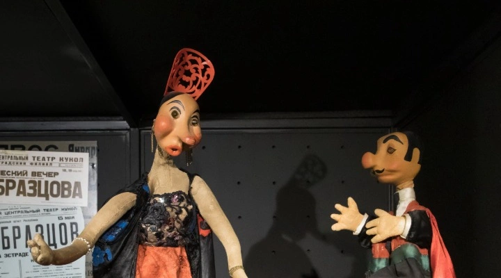 Экскурсия по закулисью Экскурсия по закулисью