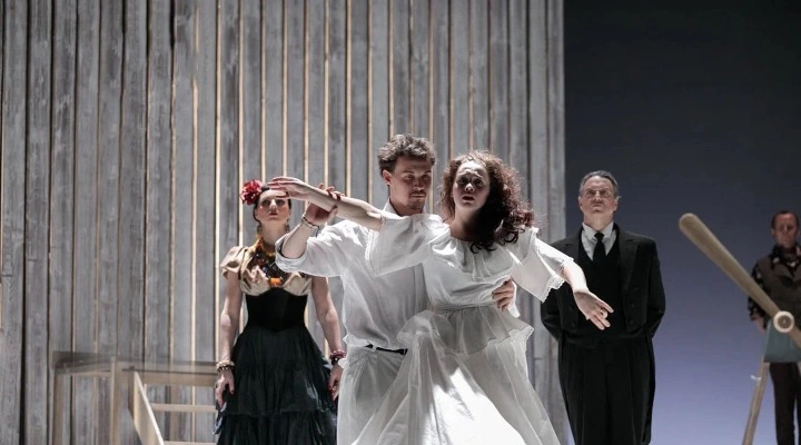 Анна в тропиках