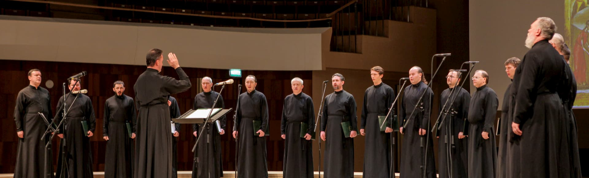 Хор Данилова монастыря Сибирский мужской хор Оркестр MUSICA VIVA Хор Данилова монастыря Сибирский мужской хор Оркестр MUSICA VIVA