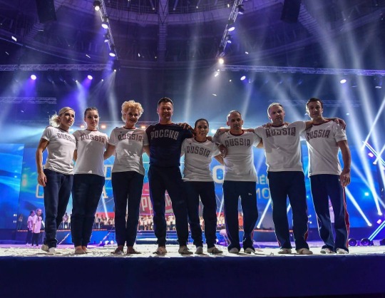 Спортивное шоу Алексея Немова «Легенды спорта»