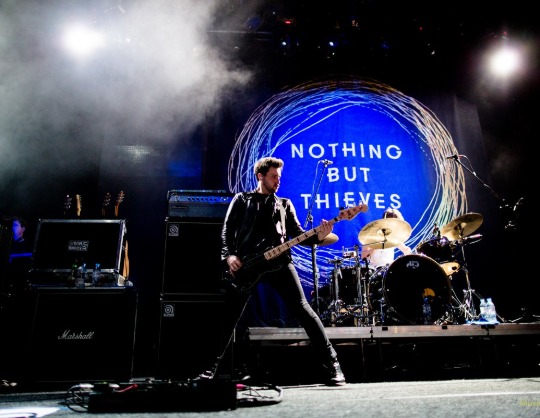 Nothing but Thieves