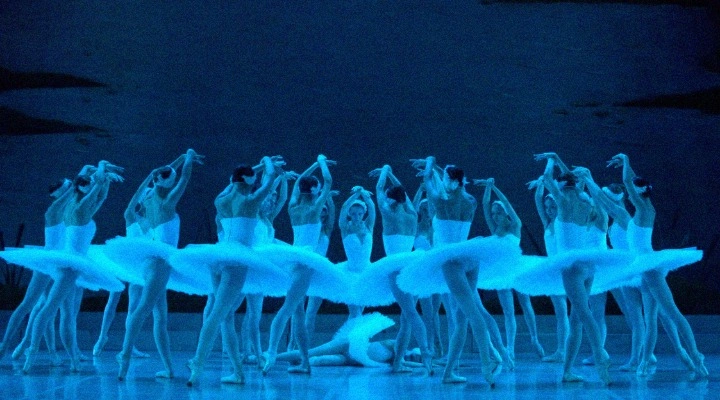 Лебединое озеро