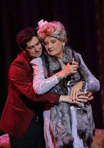 Спектакль «Скупой папик» в Санкт-Петербурге: билеты