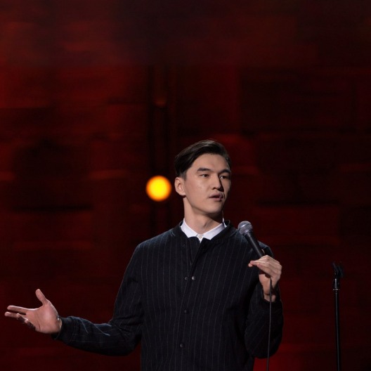 Слава Комиссаренко. Новая программа, 04 мая 2021 купить