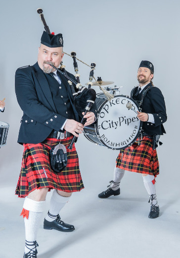 Ирландское шоу. Оркестр волынщиков «City Pipes» Ирландское шоу. Оркестр волынщиков «City Pipes»