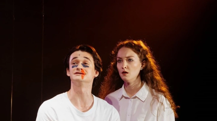 Влюбленный носорог Влюбленный носорог