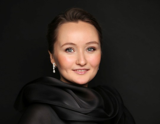 Юлия Лежнева Дива Барокко (СОПРАНО)