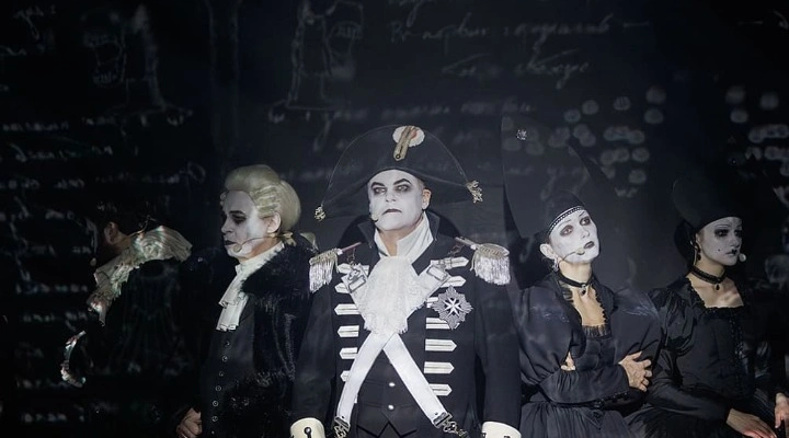 Ревизор: комедия в стихах