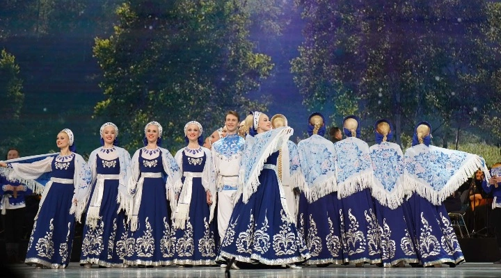 Ансамбль танца Сибири им. М.С. Годенко «Сибирь моя» Ансамбль танца Сибири им. М.С. Годенко «Сибирь моя»