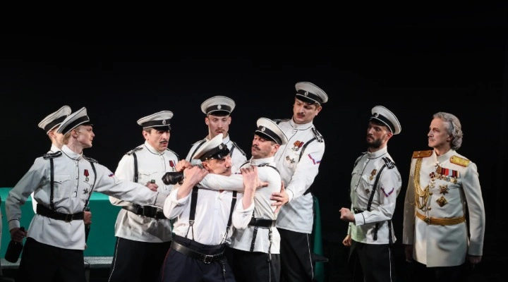 Страсти по Бумбарашу (гастроли театра Олега Табакова) Страсти по Бумбарашу (гастроли театра Олега Табакова)