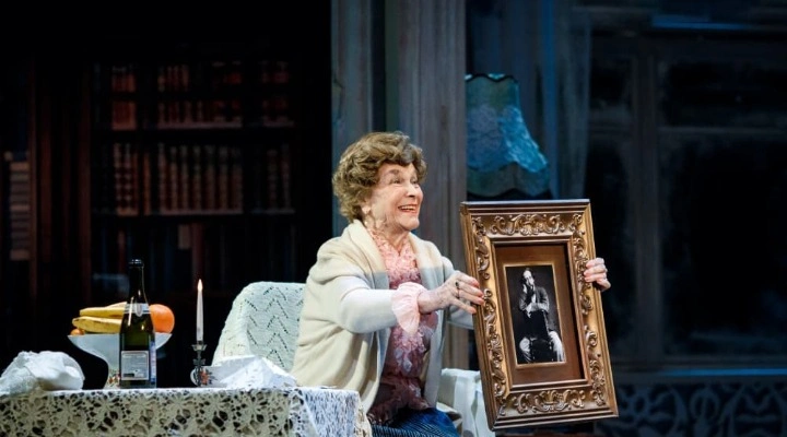 Семья в подарок