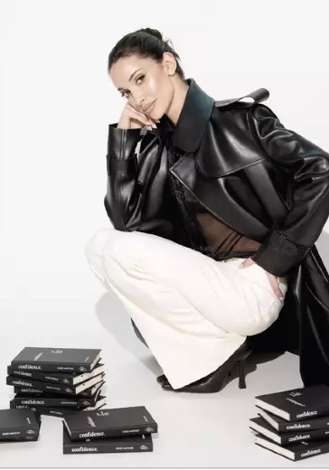 Концерт Roxie Nafousi