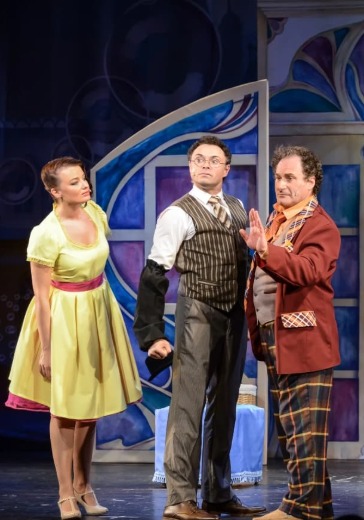 Спектакль «Просто бэби, или Любовь по-французски» в Новосибирске: билеты