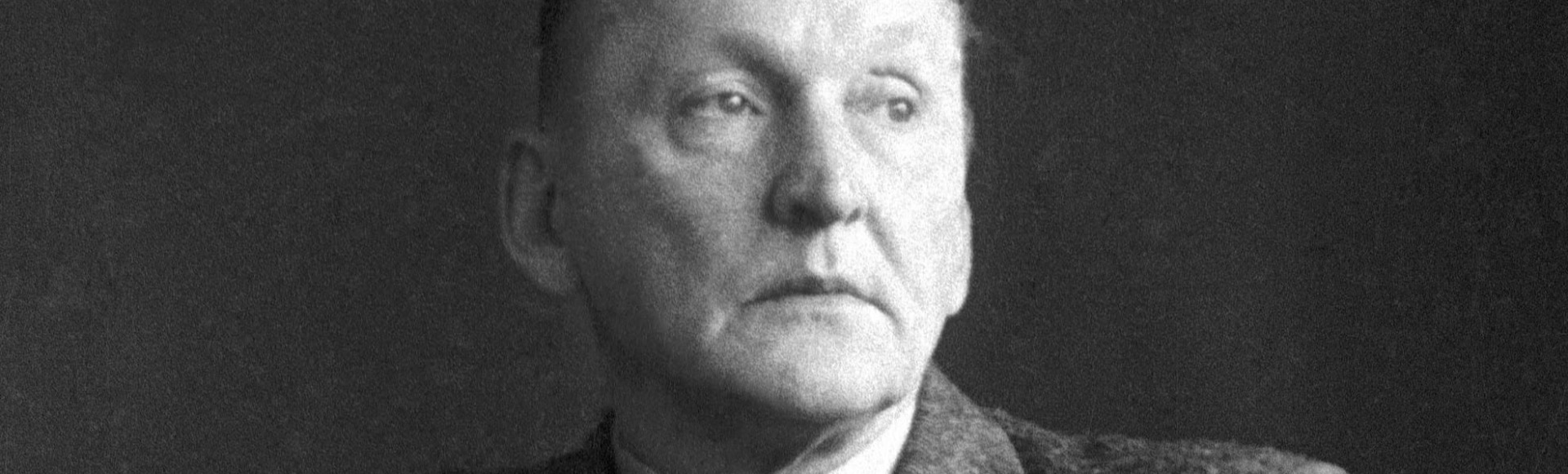 Александр Вертинский. Пьеро без грима Александр Вертинский. Пьеро без грима