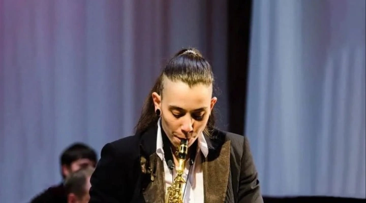 Оркестр им. Еждика «Есть только миг»