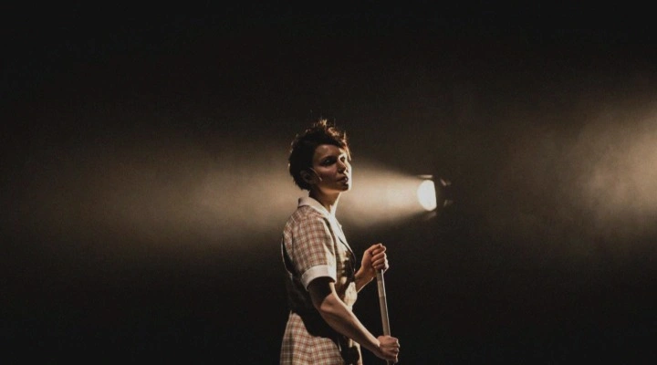 Прыг-скок, обвалился потолок