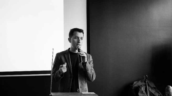 История электронной музыки. Терменвокс — первый синтезатор История электронной музыки. Терменвокс — первый синтезатор