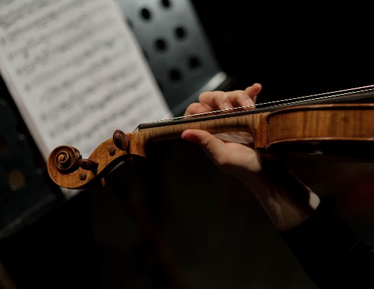 Концерт Теодора Курентзиса и оркестра MusicAeterna