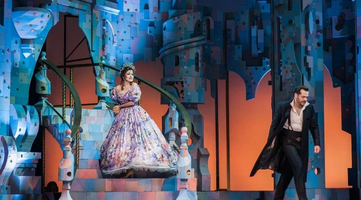 Собака на сене