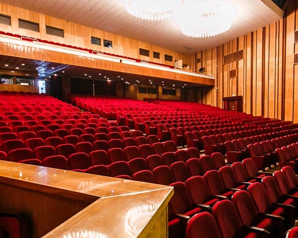 Уникальное театральное событие: спектакль «Вне подозрения» в Театре ...
