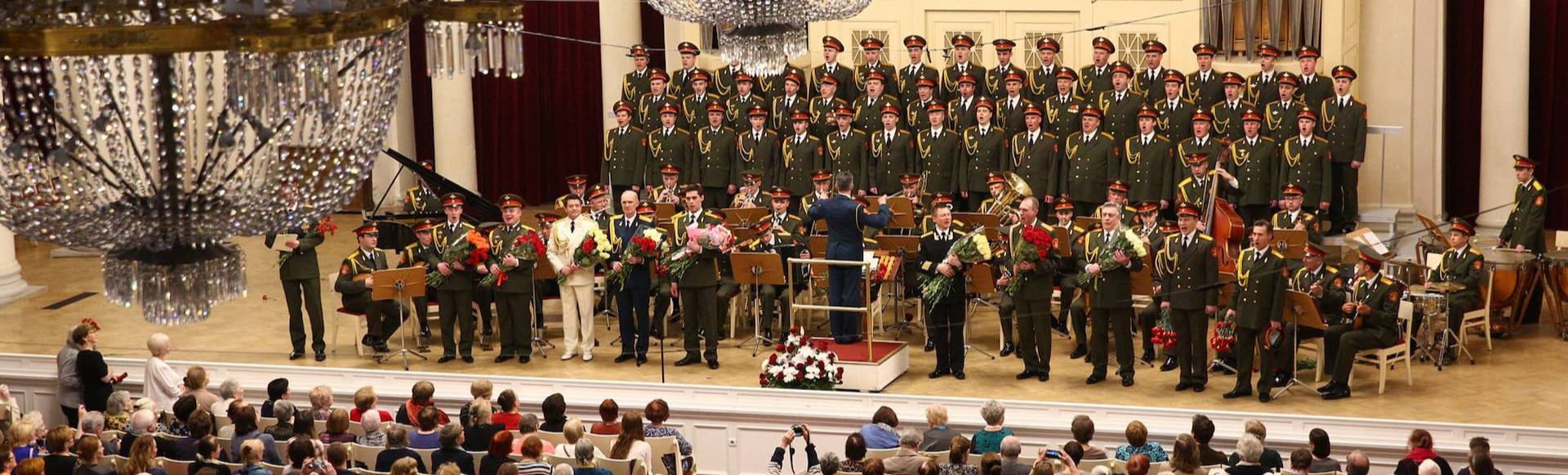 Вставай, страна огромная! Вставай, страна огромная!