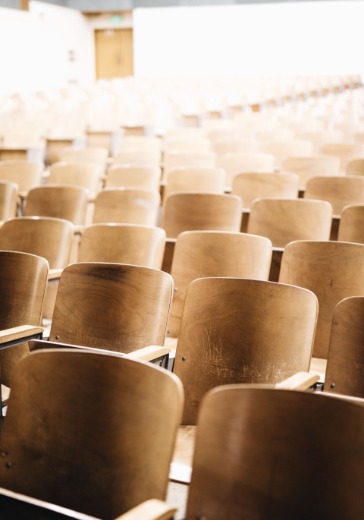 Лекция Ольги Угаровой «Как понимать современный танец»