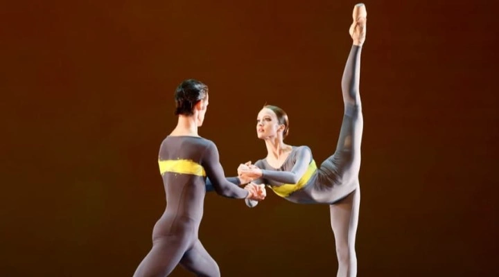 Брух. Сюита. Холст I