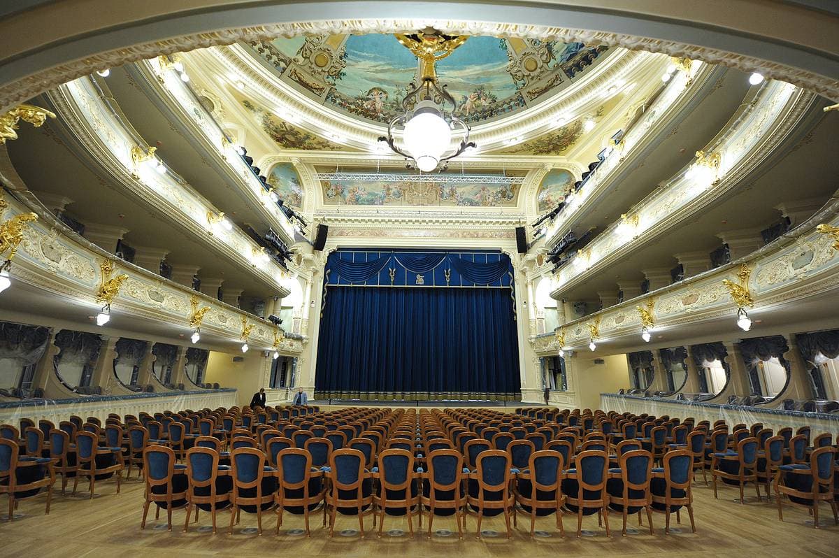 Бдт санкт петербург фото зала основной сцены
