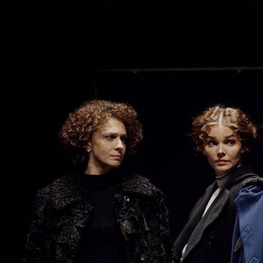 Пьеса Коварство и любовь купить билеты в Академический