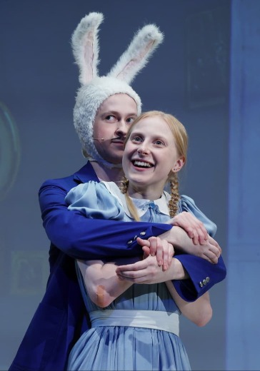 Спектакль «Удивительное путешествие кролика Эдварда»