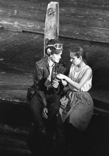 Спектакль «Братья и сестры. Версия 2015»/ «Brothers and sisters». Часть I и часть II в Санкт-Петербурге: билеты