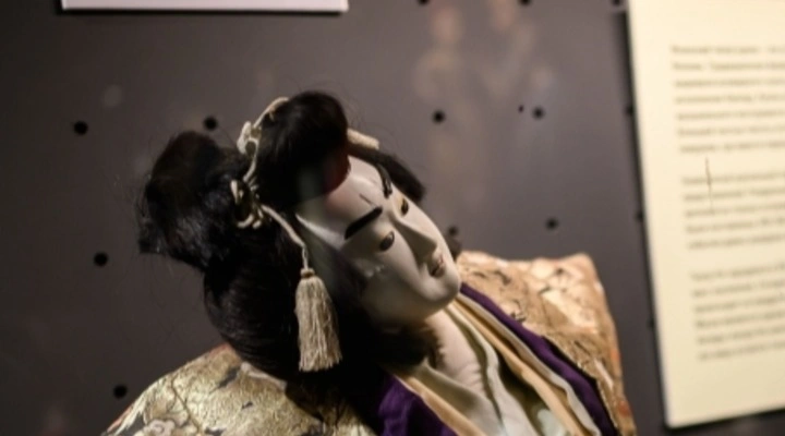 Путешествие по миру с куклами