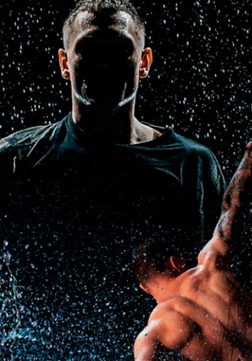 Шоу под дождем «Признание в любви» в Москве: билеты