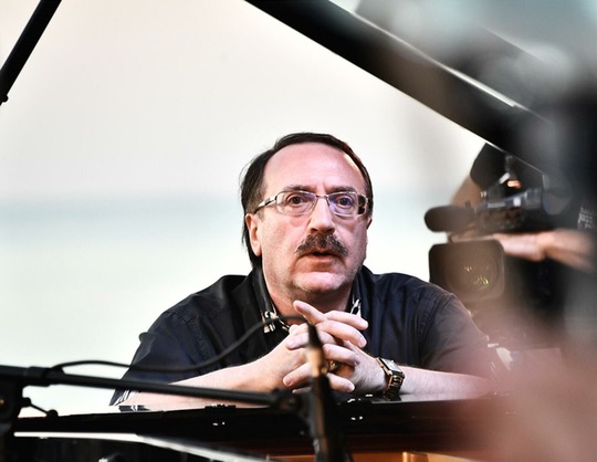 Даниил Крамер (фортепиано), Валерий Гроховский (фортепиано)