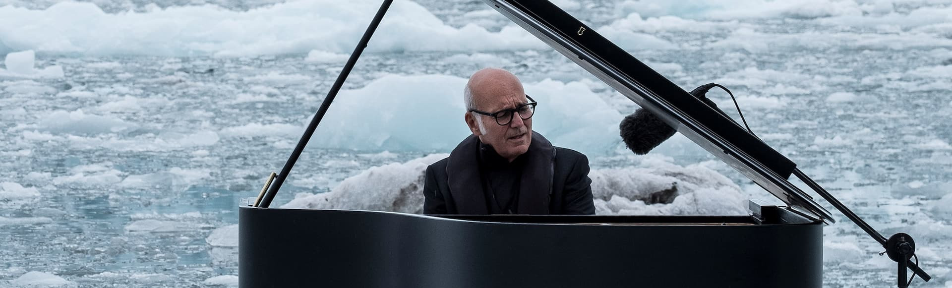 Ludovico Einaudi (Людовико Эйнауди) Ludovico Einaudi (Людовико Эйнауди)