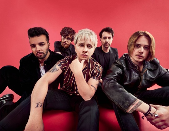 Nothing But Thieves