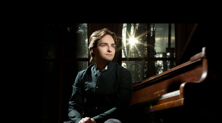 Арсений Тарасевич-Николаев «Моцарт, Дебюсси, Прокофьев» Арсений Тарасевич-Николаев «Моцарт, Дебюсси, Прокофьев»