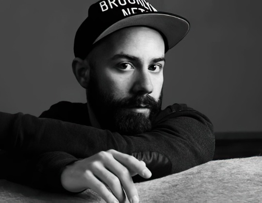 Woodkid.