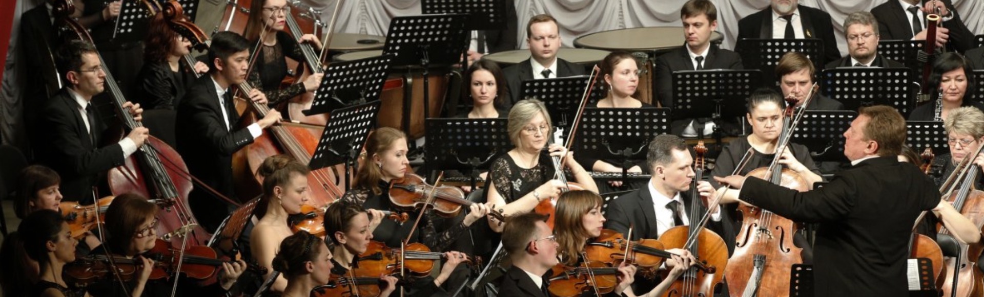 Государственный камерный оркестр «Виртуозы Москвы». Владимир Спиваков. Академический Большой хор «Мастера хорового пения» Радио «Орфей» Государственный камерный оркестр «Виртуозы Москвы». Владимир Спиваков. Академический Большой хор «Мастера хорового пения» Радио «Орфей»