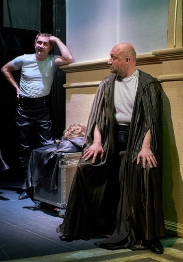 Спектакль «Упражнения в прекрасном» в Сочи: билеты