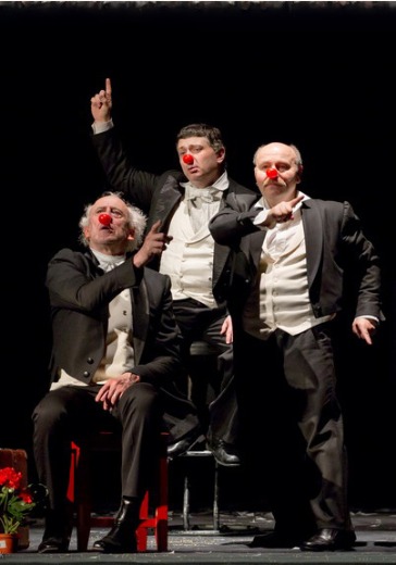 Спектакль «Город. Женитьба. Гоголь»