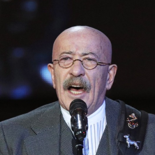 Александр Розенбаум откроет сезон в БКЗ «Октябрьский» Александр Розенбаум откроет сезон в БКЗ «Октябрьский»