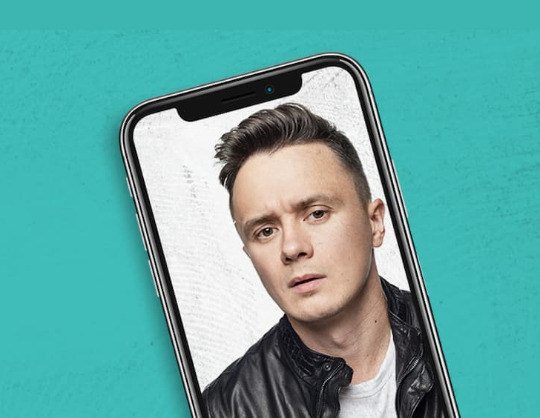 Шоу Ильи Соболева «Можно ваш телефончик?»