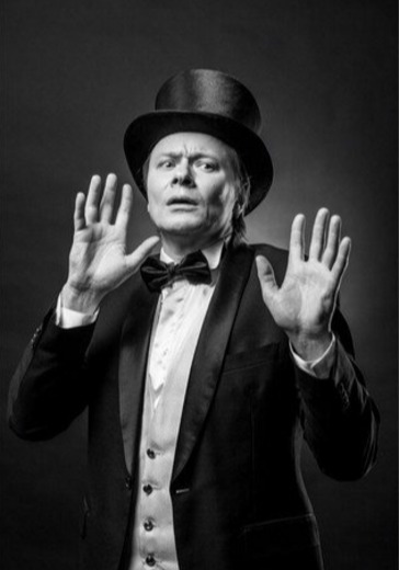 Моноспектакль «Александр Вертинский. Пей, моя девочка!»