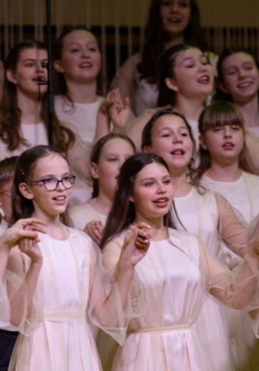 Праздничный концерт «Новогоднее чудо. Детский хор «Аврора» Праздничный концерт «Новогоднее чудо. Детский хор «Аврора» в Москве: билеты