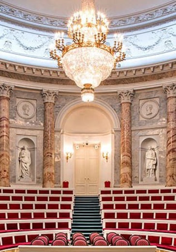 Опера «Верди. Макбет» в Санкт-Петербурге: билеты